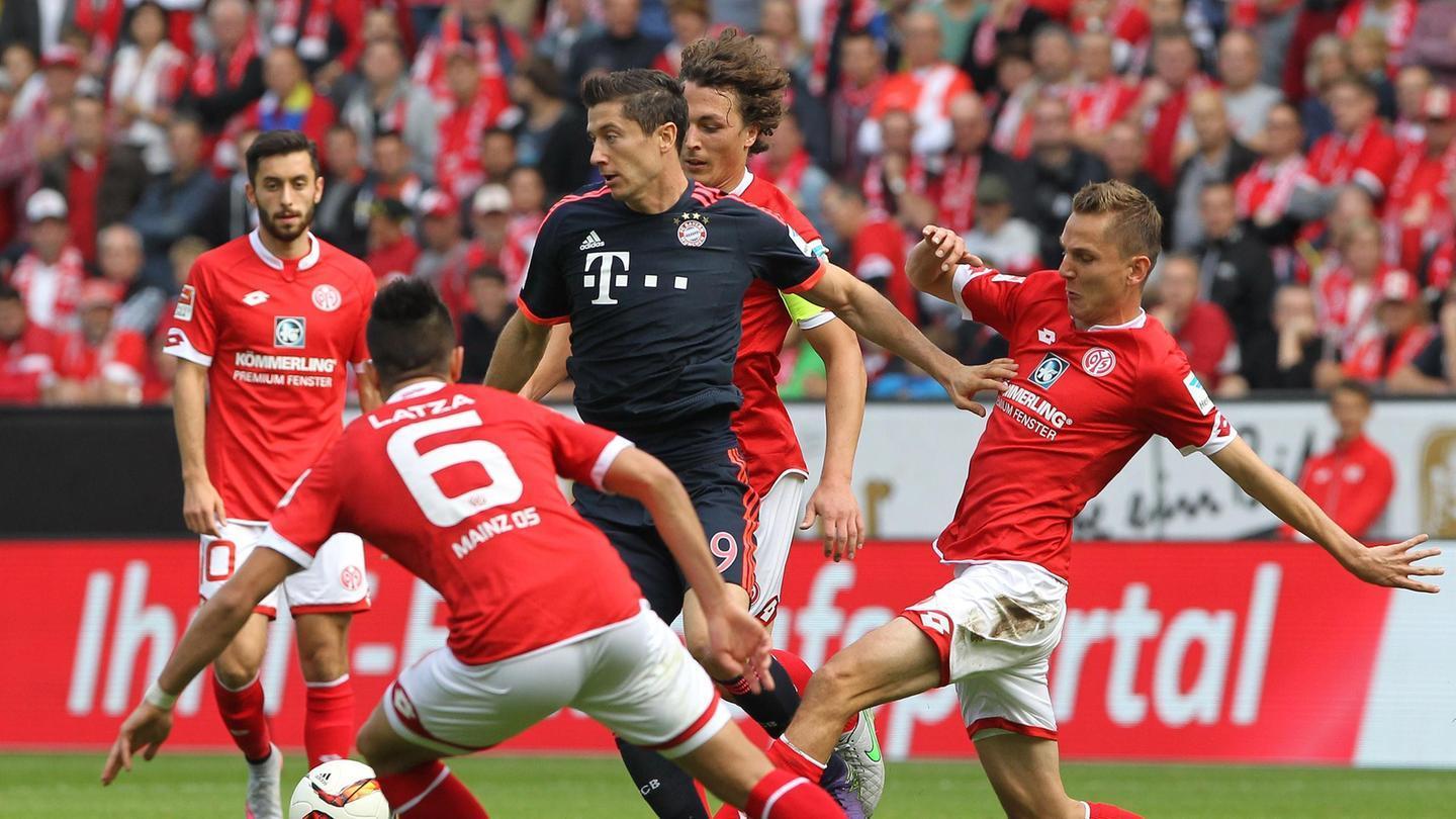 40多位体操爱好者在厦考级！难？并不难（40余名体操爱好者在厦门考级：难吗？并不难）