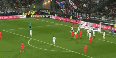 小波特连续三场比赛砍下30+&命中5个三分，篮网队史首人（小波特三连场30+且命中5记三分，篮网队史第一人）